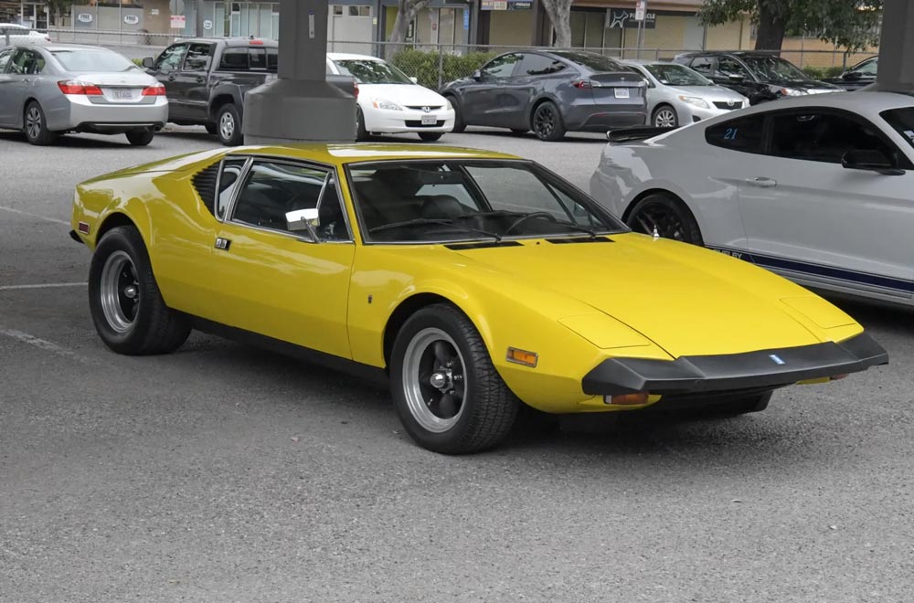 1974 DeTomaso Pantera